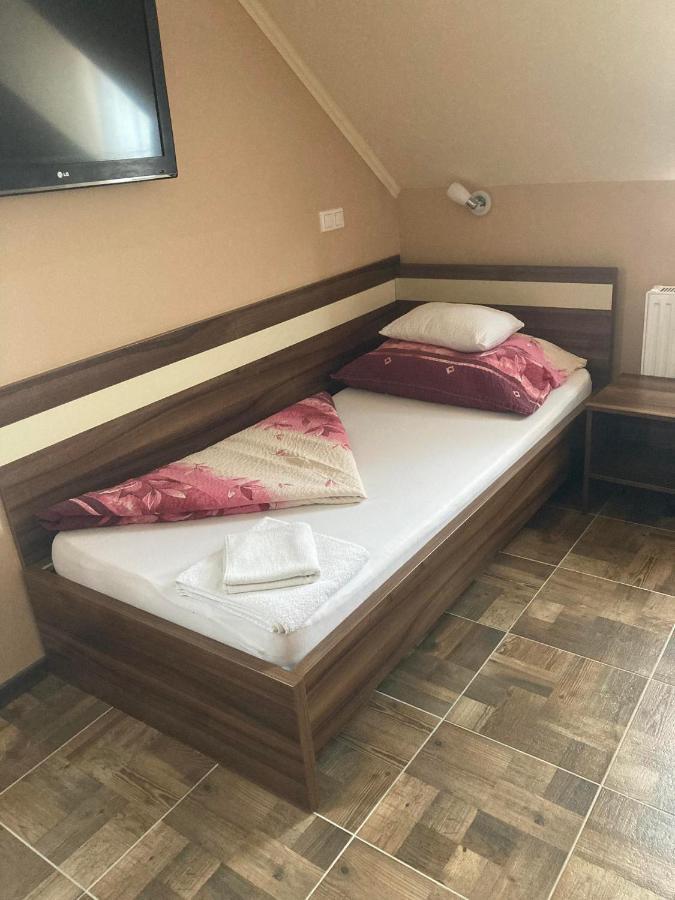 Borostyán Panzió Balatonfüred Acomodação com café da manhã Exterior foto